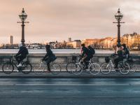 Københavns cyklister på Dronning Louises bro