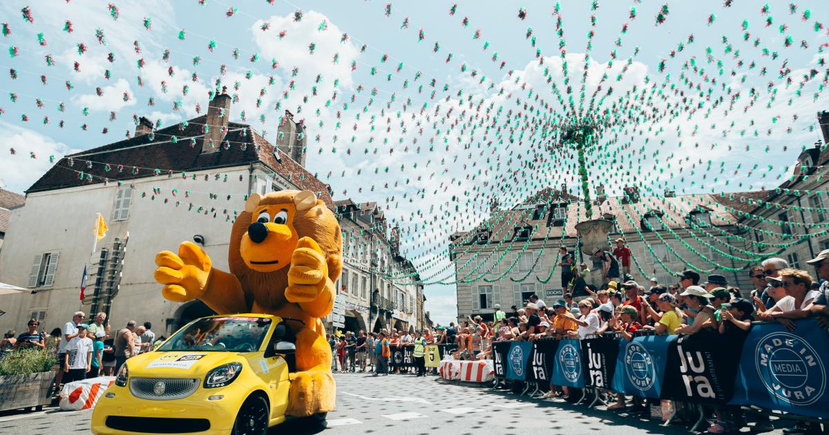 kim Busk spids Klar til fest, farver og merchandise? Tour de Frances reklamekaravane  kommer til Danmark | Tour de France Grand Départ København Danmark 2022